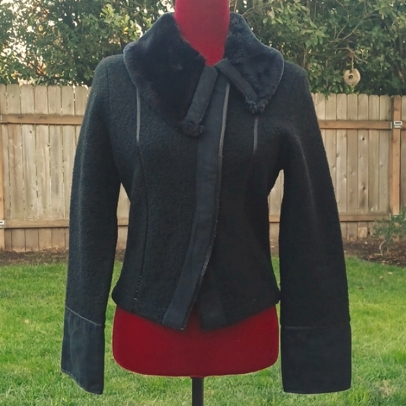 Kenji Black Asymmetrical Wool Fur Collar Jacket - Size M - Picture 1 of 9